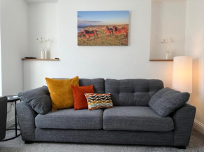Saltwater Pearl - A charming 4 bed townhouse